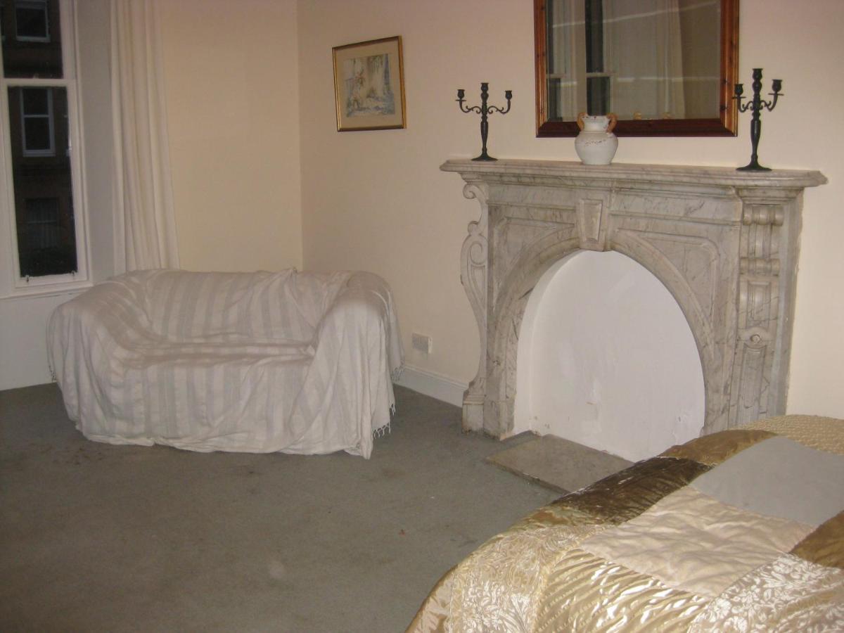Newhall Glasgow Extérieur photo