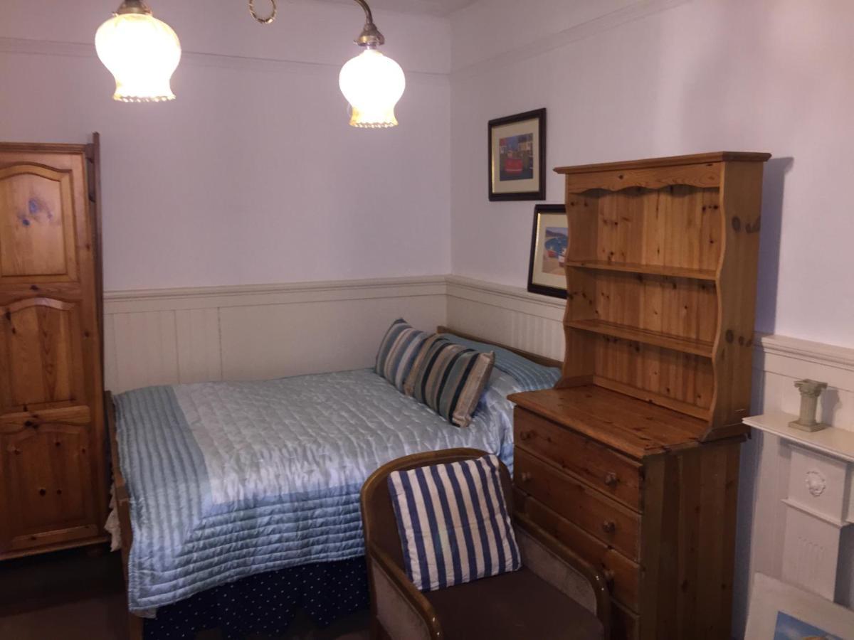 Newhall Glasgow Extérieur photo