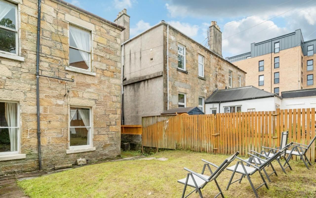Newhall Glasgow Extérieur photo