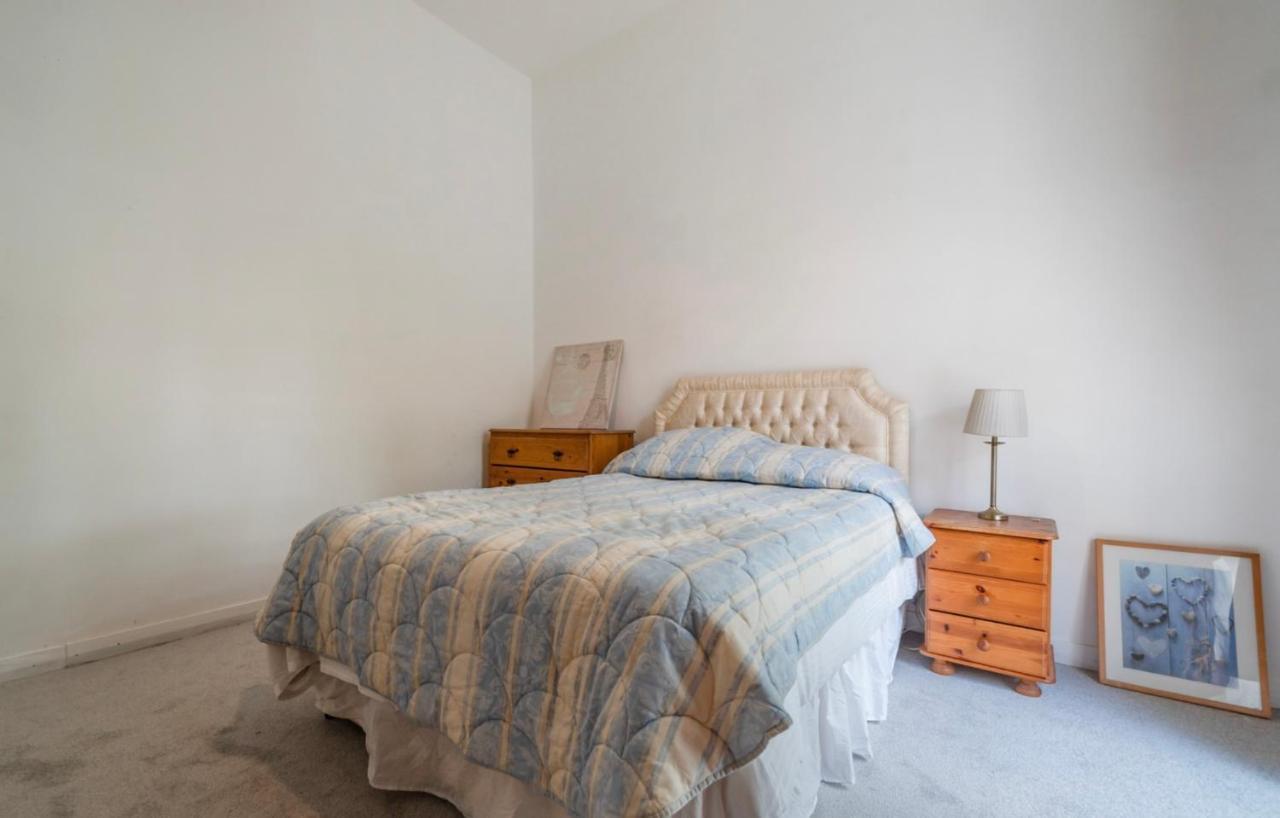 Newhall Glasgow Extérieur photo