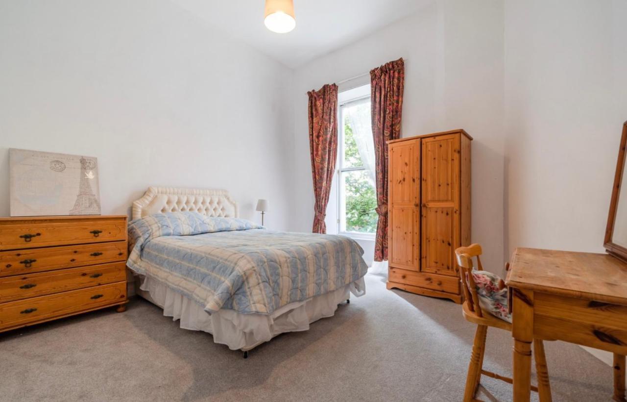 Newhall Glasgow Extérieur photo