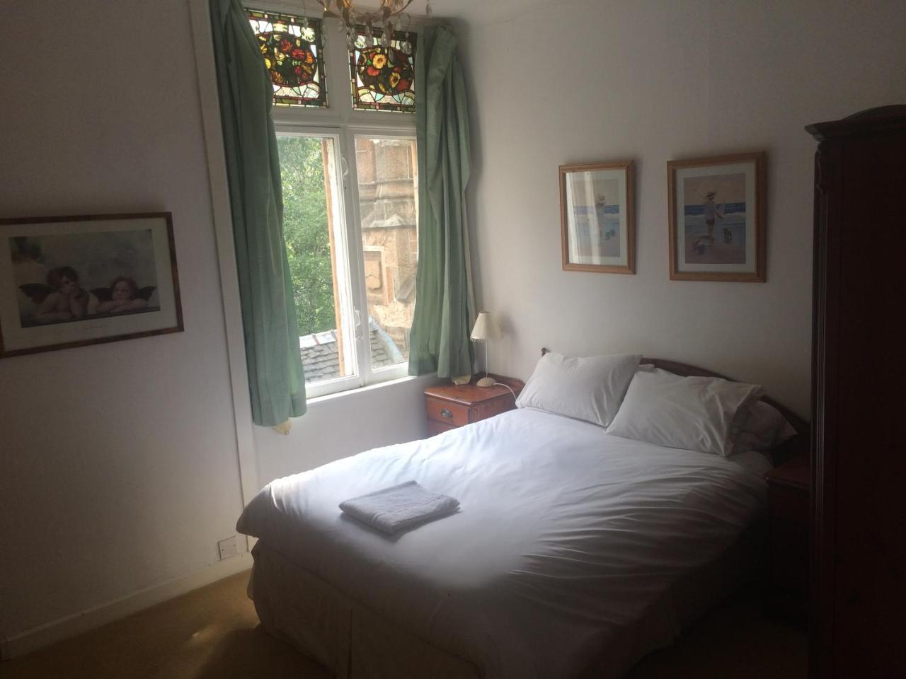 Newhall Glasgow Extérieur photo